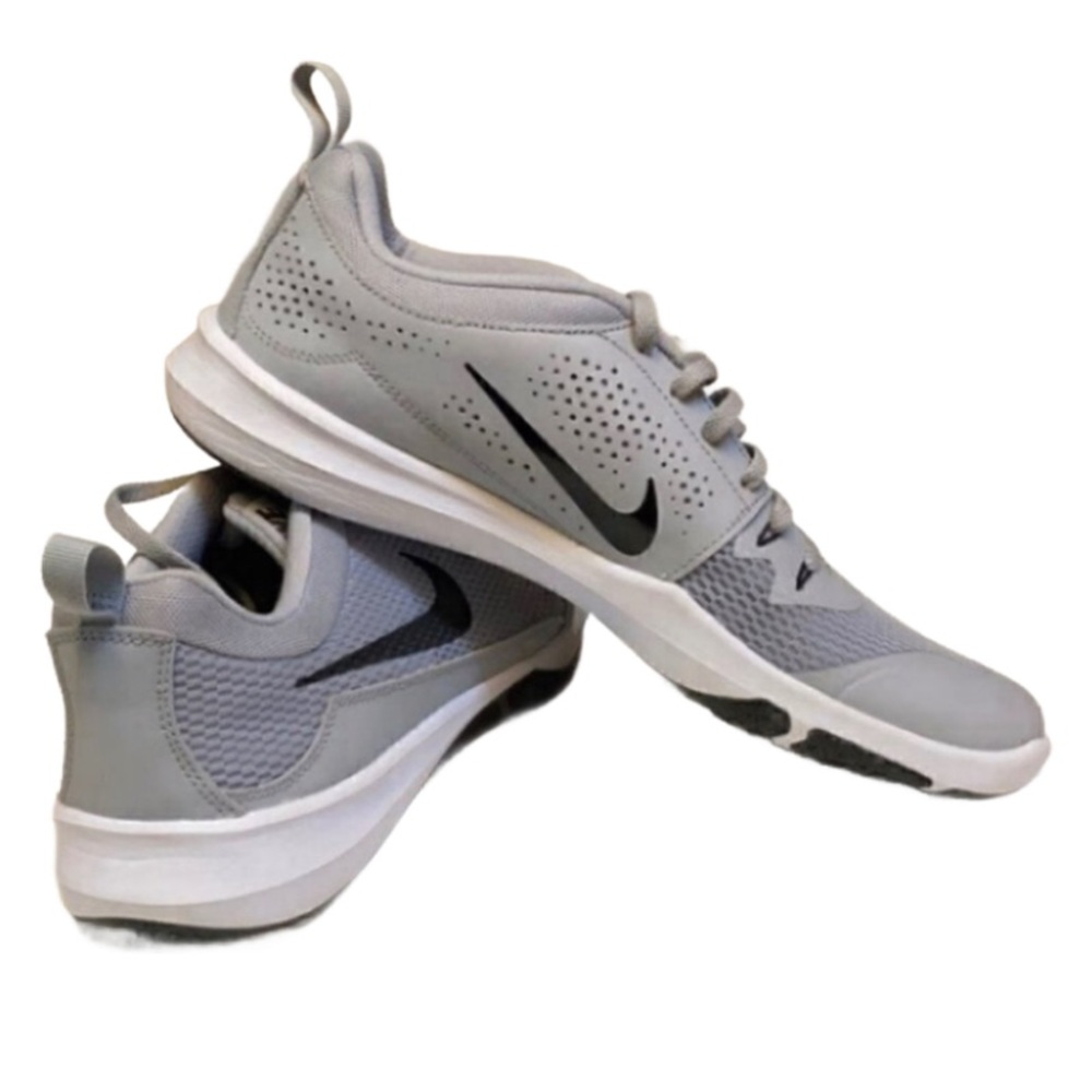 Nike Legend trainer